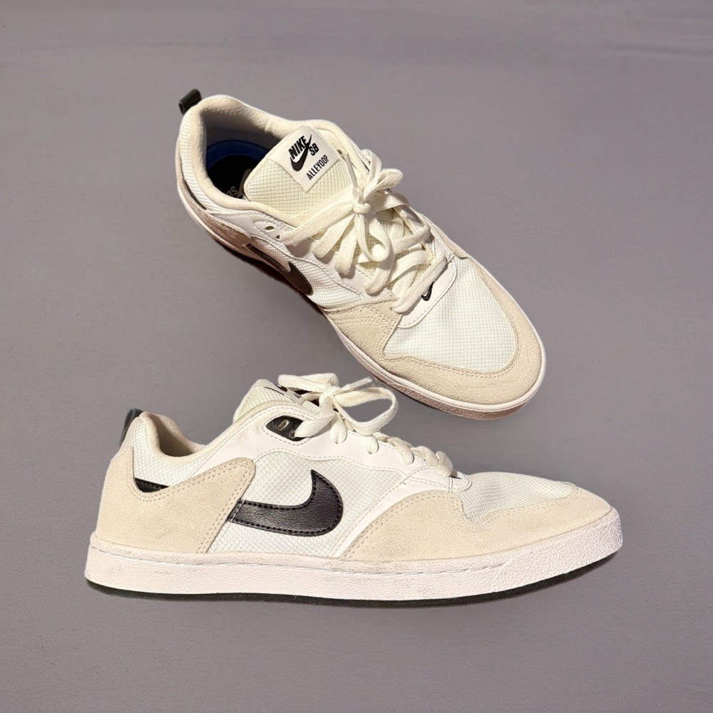 Like New Nike SB Alleyoop Classic Skate Shoes White Black Suede Mesh Mens Sz 9.5